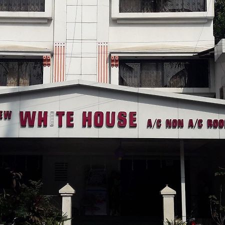 The New White House, Lonavala Hotel Buitenkant foto